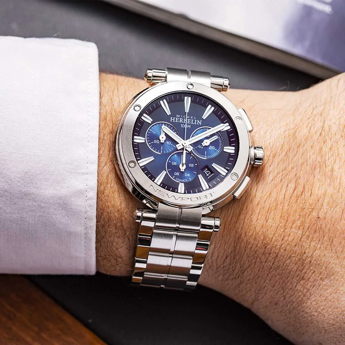 Montre Newport chronographe